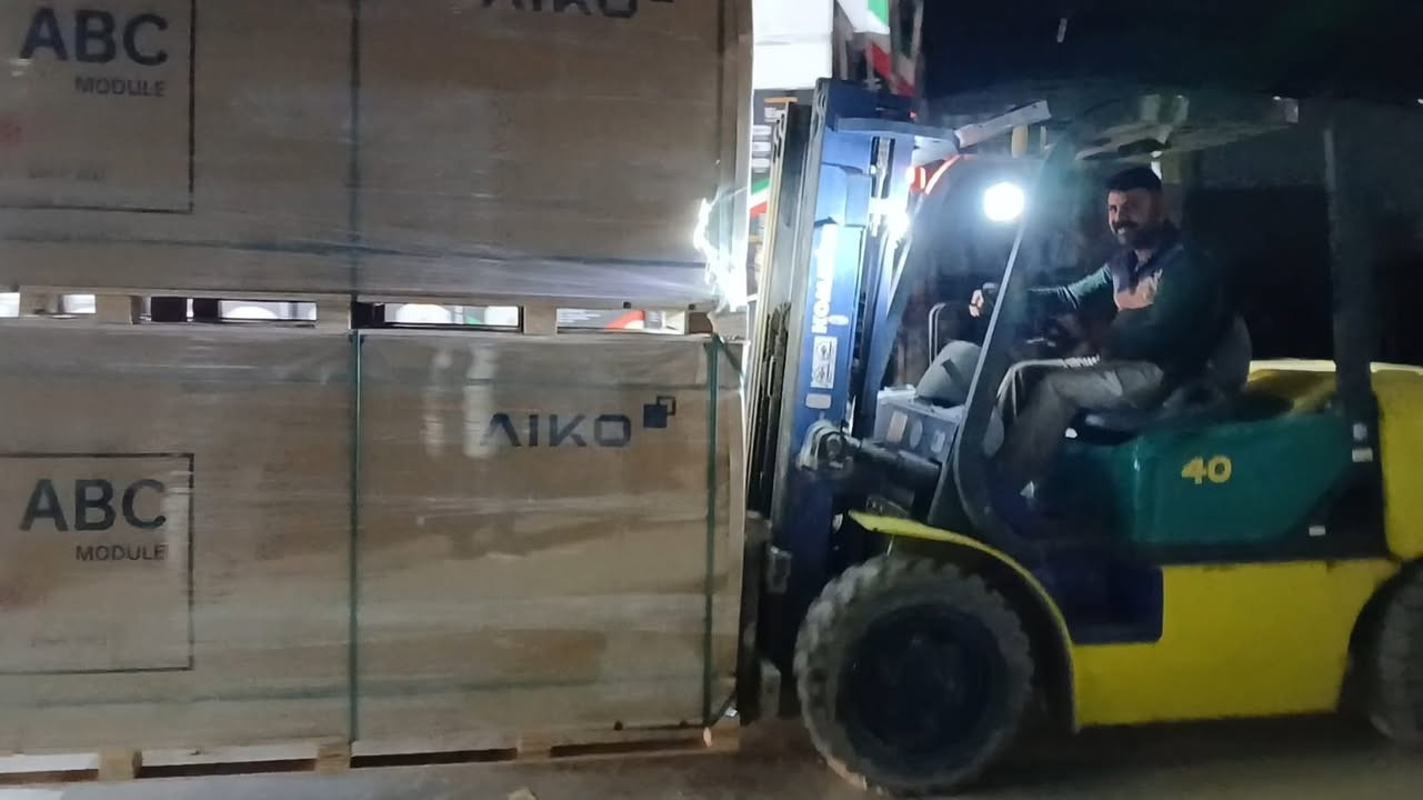 السلام عليكم وصول الواح ايكو 620 واط 
تقنية ABC تضليل بدون بازبار أمامي 
البيع جملة سكيبات فقط 
عنوان المخزن جرف النداف 
عنوان المكتب الشعب شارع الصحة نهايته 
***********
