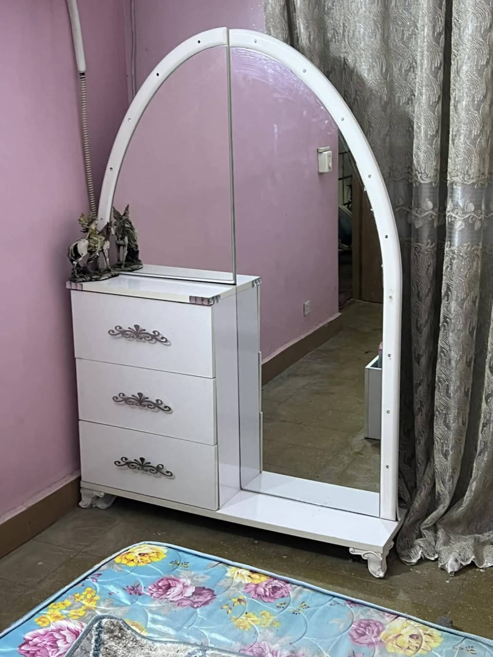 غراض للبيع


**إذا كنت صاحب هذا الإعلان وتريد حذفه لأي سبب، رجاءا أرسل رسالة إلى الدعم الفني**