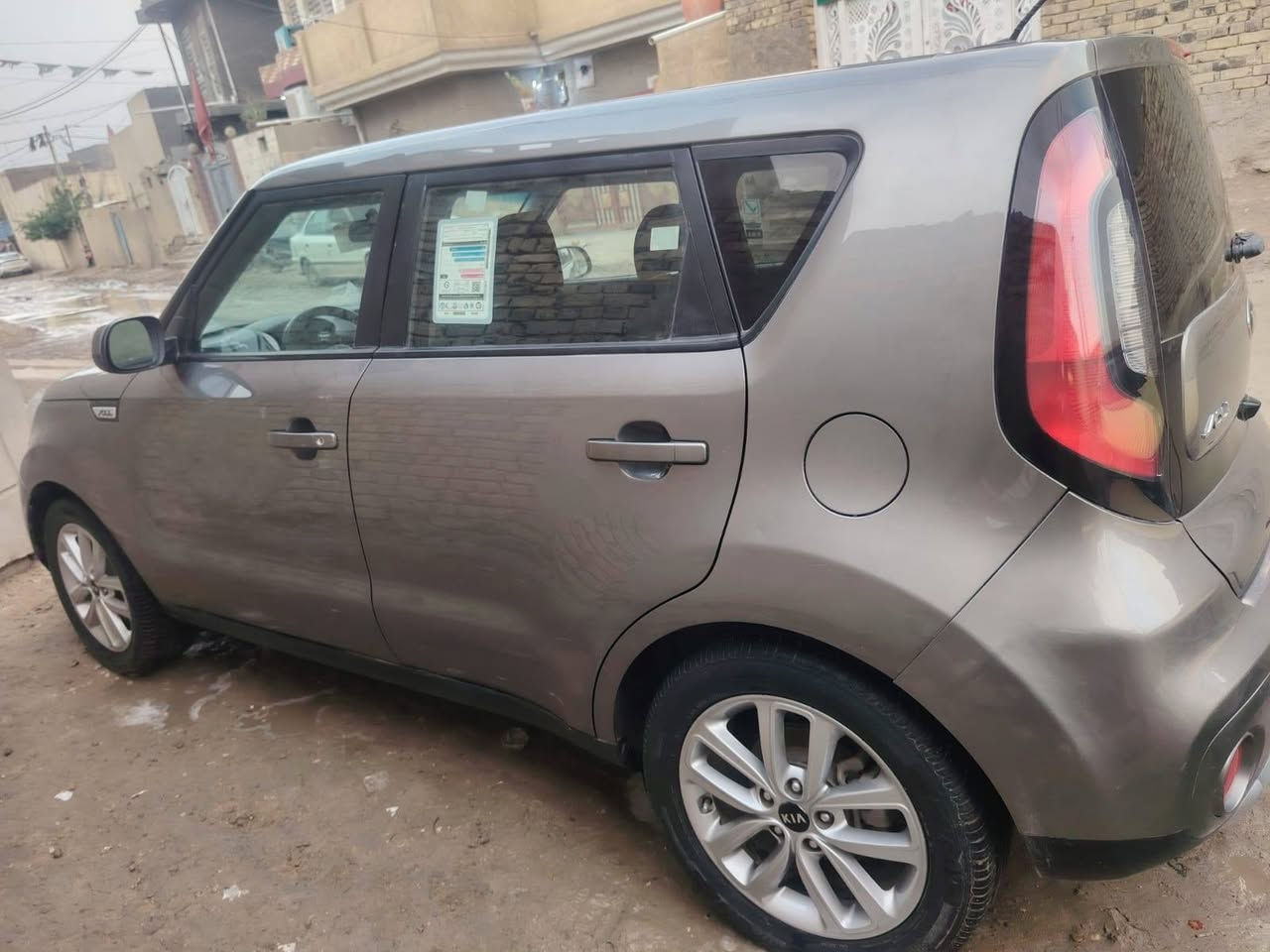 البيع كيه صول موديل 2017 رقم سليمانيه دوالي هزه جديده  بيه ٤ قطع بدوان دواخال مكان السياره بابل السعر مناسب 105 الشراي يتصل *********** بيه وتساب بيع مستعجل
