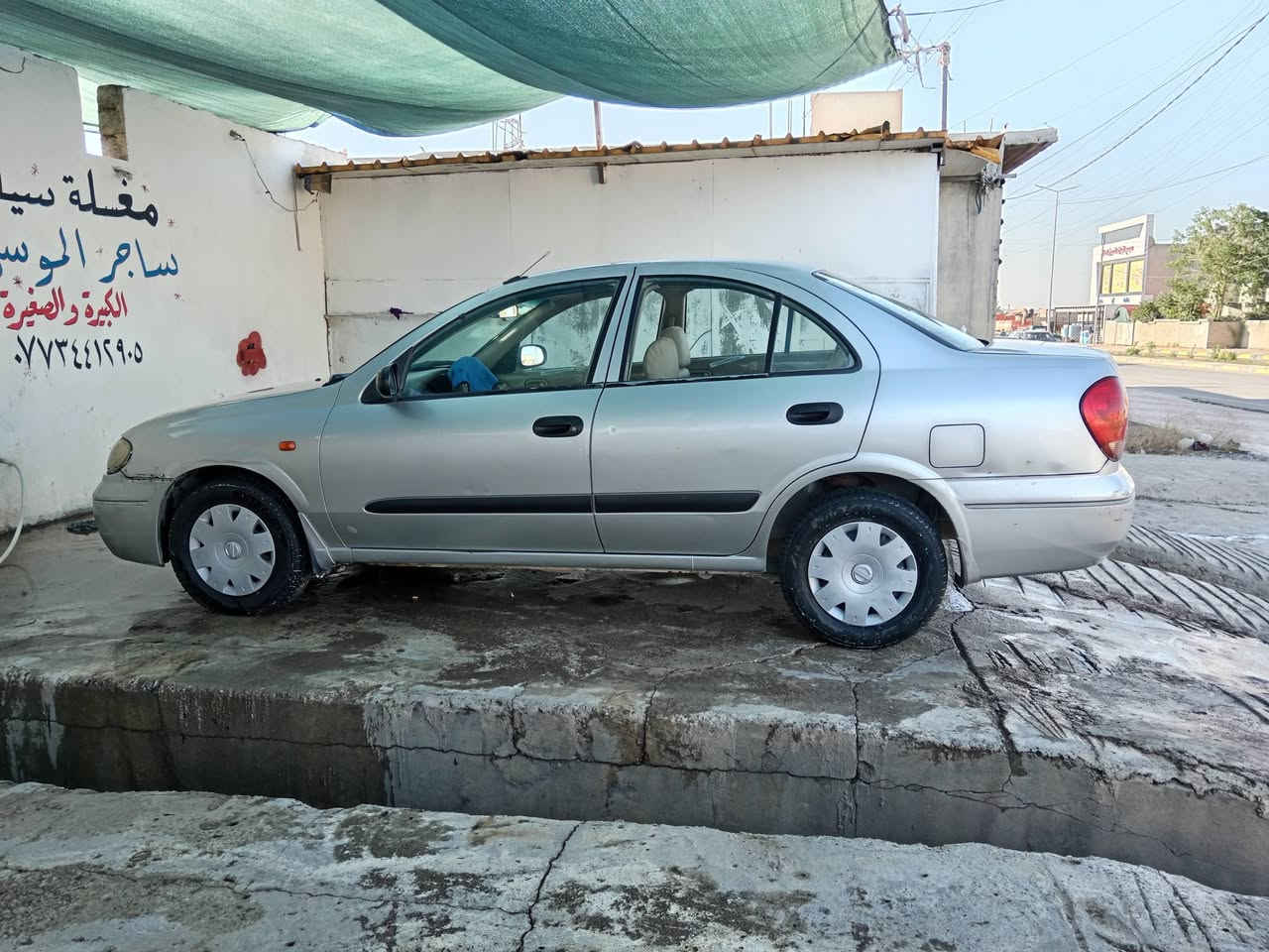 صني ياباني أصلي موديل 2005 بدون صبغ تبريد ثلج محرك وكير شرط ورقم انكليزي جديد سياره ماتصرف عليه اقتصاديه بالبانزين ترهم مقدمه 50 و3 بالشهر حسب الاتفاق و سعر النقد 78.مكان القياره ***********
