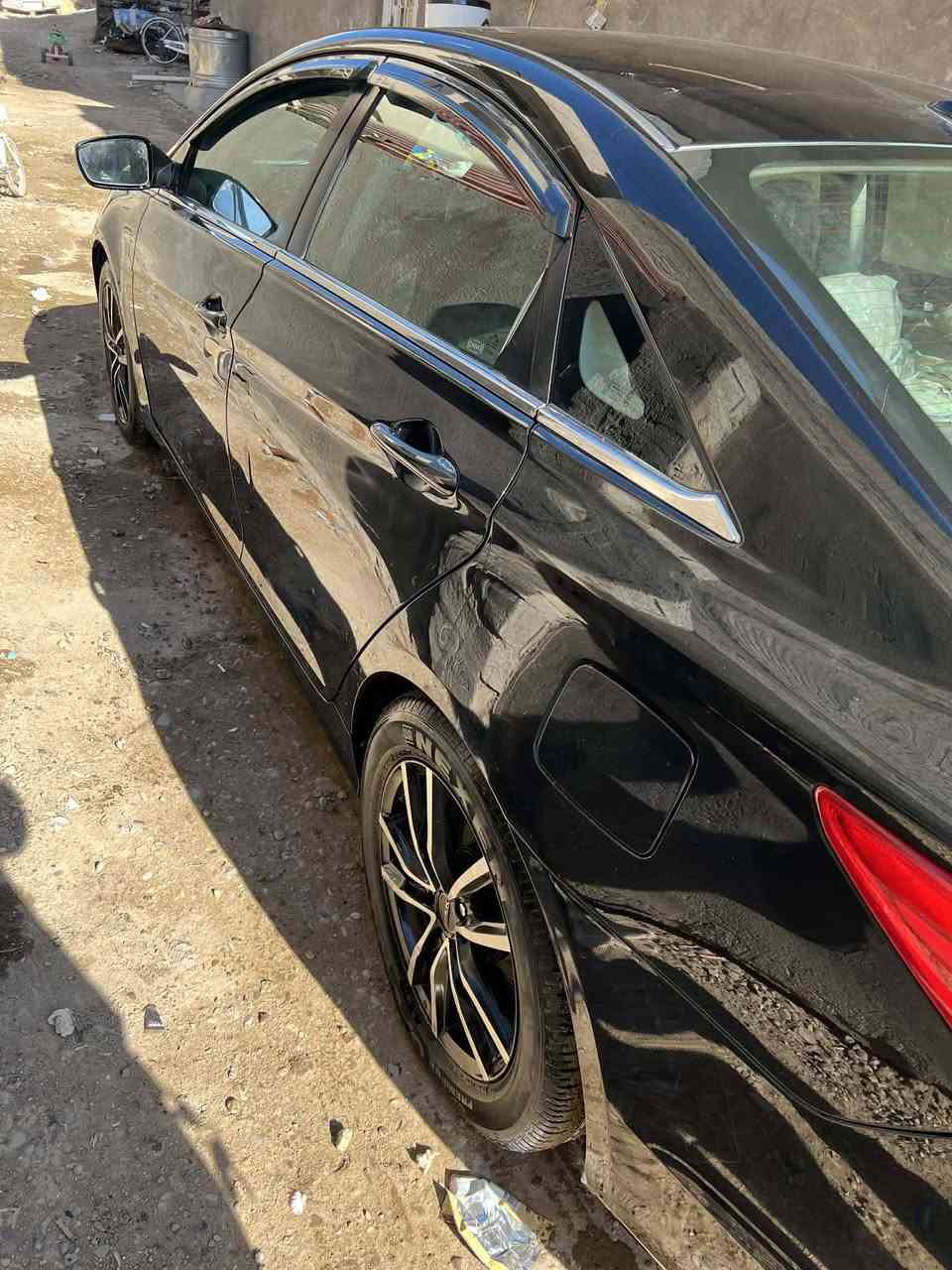 السلام عليكم سوناتا 2012 محرك 2400 رقم سليمانيه بسمي شاشه سياره خير من الله السعر 108 وبيهة مجال مكاني بغداد ***********
