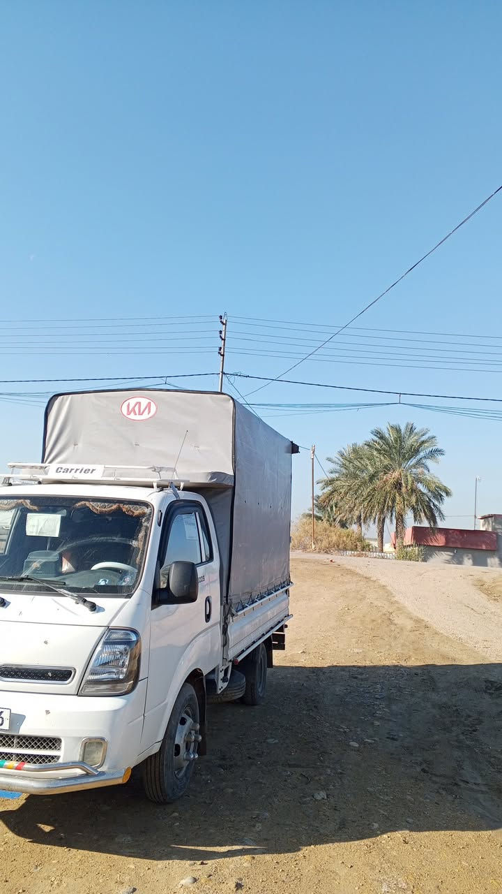 سلام عليكم جادر ومحجر كامل لبيع شغل درجه اولى 
السعر خاص. مناسب
ه‍ ***********
