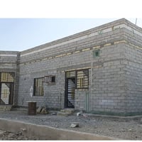 إلدار البيع بيه بيتين+ ديوانيه خارجية المساحة الكلية ألف متر كل الخدما...