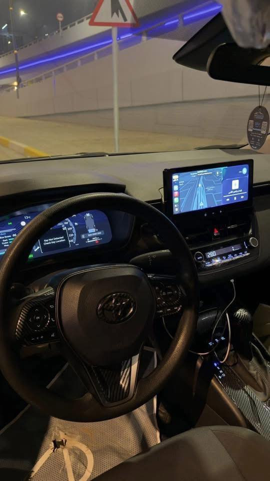 السلام عليكم  الميعرف بسعر ال S لايحجي  ولايكسر بلسعر.   كورلا هايبرد 2025 فئه S بلاك ادشن الفول
ماشية 12 الف كيلو مكفولة من كلشي ماعدا 

بلجنطة بيها بارد اقل الاصبعين 

رقم بغداد الجديد تحويل مباشر

مكان السيارة : بغداد الكاظمية

تواصل :‬ رقم التلفون

***********

***********

السعر  : 134$

سيارة بعدها بوضع شركة

كاعيات بعدها بالجيس 

مواصفات ال S معروفة

داخل اسود + محرك 1800 هايبرد HEV 

سياره كت كامل بلاك ادشن بلادي داخل مطعم بكاربون فايبر 

بصمة دخول بصمة ابواب بصمة تشغيل 

ويل كب اسود حجم 17 اسود  

شاشة جبيرة تدعم ابل كار بلي 

 سلايد روف ( فتحة سقف ) دشبول دجتل كامل سايد بريك بصمة اوتو هولد درايف مود  وضعيات قيادة ويل جبير حجم … وبعد اهواي مواصفات 

ااسيارة نضيفة كلش واتسعمال فقط للدوام
