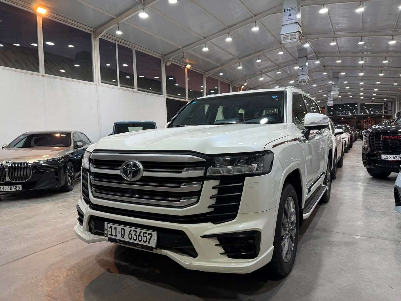 Land cruiser 2025 🎌 GXR limeted 
لاندكروز 2025 🎌 gxr لمتد 
4 كامرات 
تبريد مقاعد 
داخل جلد احمر 
عداد المسافة 8000 k/m 
كفالة عامة ✅

📍بغداد شركة ابو ظبي چكوك قرب بوابة الكاظمية 

***********

*********** 📞
