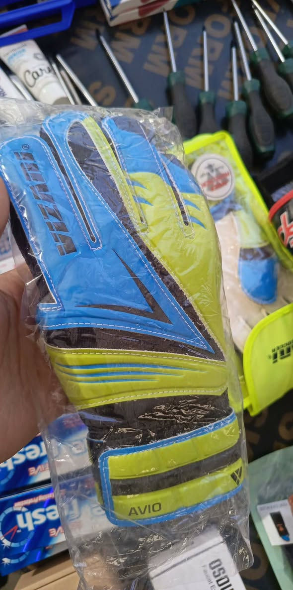 ياالله... يارزاق
جفوف رياضيه من ماركه Vizari Avio FRF 

أول تم ١٠ وبالعافيه 

متوفر توصيل جميع محافظات العراق


**إذا كنت صاحب هذا الإعلان وتريد حذفه لأي سبب، رجاءا أرسل رسالة إلى الدعم الفني**