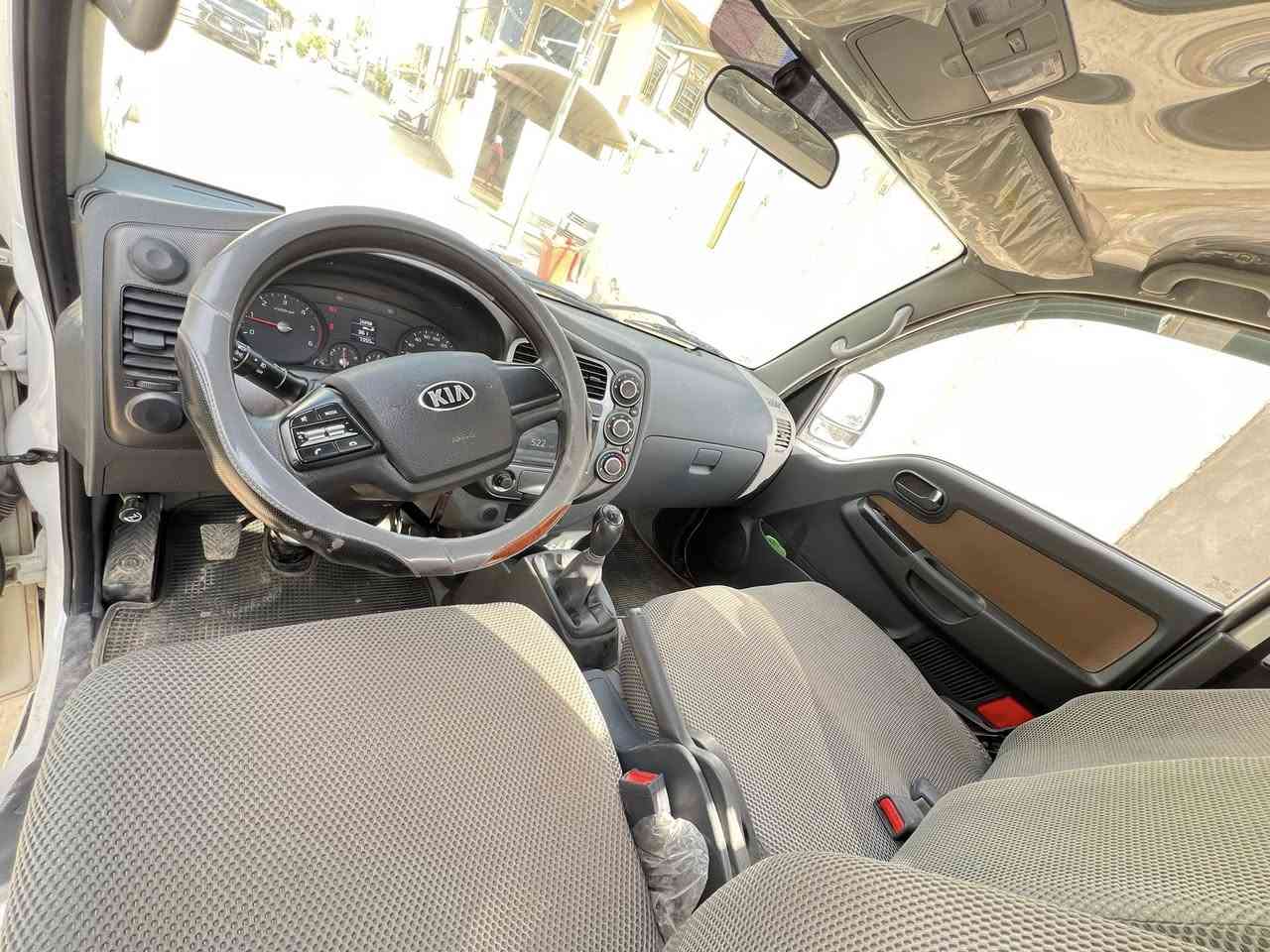 سلام عليكم 

كيا فحل موديل 2022 

اللون ابيض 

مواصفات 22 معروفه 

ماشيه 7000 كم يعني زيرو 

رقم إنجليزي جديد 18 بابل 

المكان السياره / بابل الحله 
للاستفسار على هذه الرقم / ***********@
