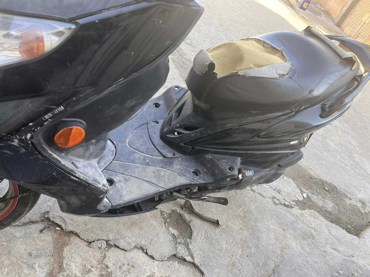 سلام عليكم فحل البيع رياضي شغاله بيها فقط مكان البلك مسحوك ويفلت ابيع ع وضعها رايدها 450وبيها مجال شعله حي الجوادين التواصل ***********
