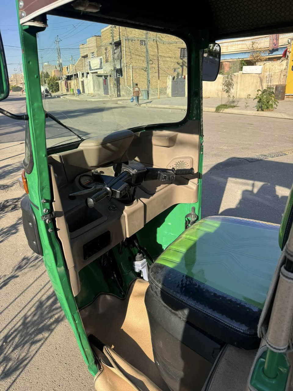 السلام عليكم تكتك للبيع سنوية ورقم انكليزي تحويل ثاني يوم كفالة عامة موديل ٢٠٢٢رقم الهاتف *********** مكاني حسينية الراشدية
