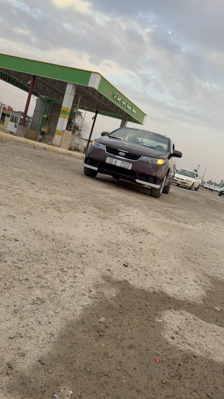سياره كيا فورتي موديل 2010كامله مابيها اي نقص فول مواصفات داخل ماروني اسود صبغ حزام للجماليه عندي صورها قبل الصبغ حادثها جامرلغ امامي الصفحه اليسرى مكينه 2000 دوش نقص غاز تبريد تخم تاير فتحه أساير مري تحكم ستيرن سياره كامله من كل النواقص السعر 85 وبيها مجال السياره باسمنه الرقم مالتها مميز العنوان ديالى كنعان يم السيطره دخوليه كنعان الرقم ***********
