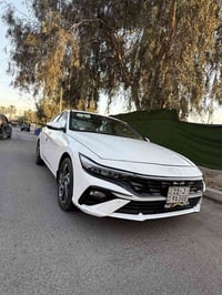 اللنترا موديل ٢٠٢٤  ماشيه ٣٣ ك  خليجيه  رقم اربيل تحويل فقط  فول مواصف...