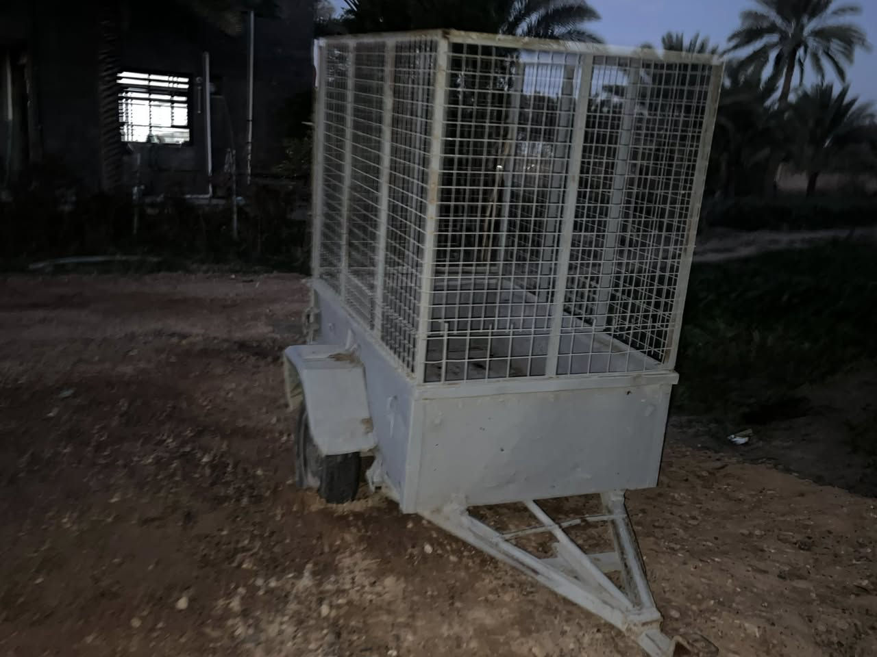 عنتر ٧١مع عربانه تسكام درجه يك للبيع مكان بابل المحاويل
***********
