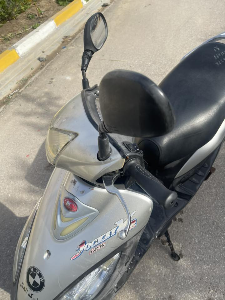 كامكو v2  مكفولة برغي مامفتوح بيها ونظيفة  رمبة
تخم تاير ، لايت اصلي شغال مال شركه اشاير كلشي شغال 
بلعافيه ع ياخذها 
العنوان : الشطره طريق المعهد 

 ☎️ ***********
