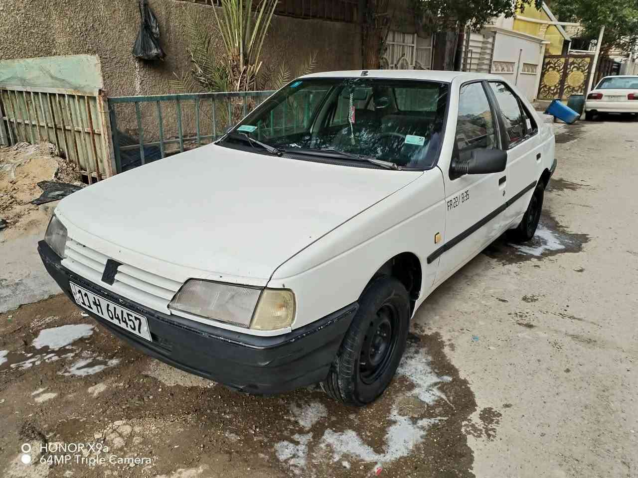 السلام عليكم بيجو روئ ٢٠١٠ بغداد انكليزي مكينة بلادي تبريد شغال بأسمي السعر ٣٠ وبيه مجال المكان بغداد البلديات رقم الهاتف ***********
