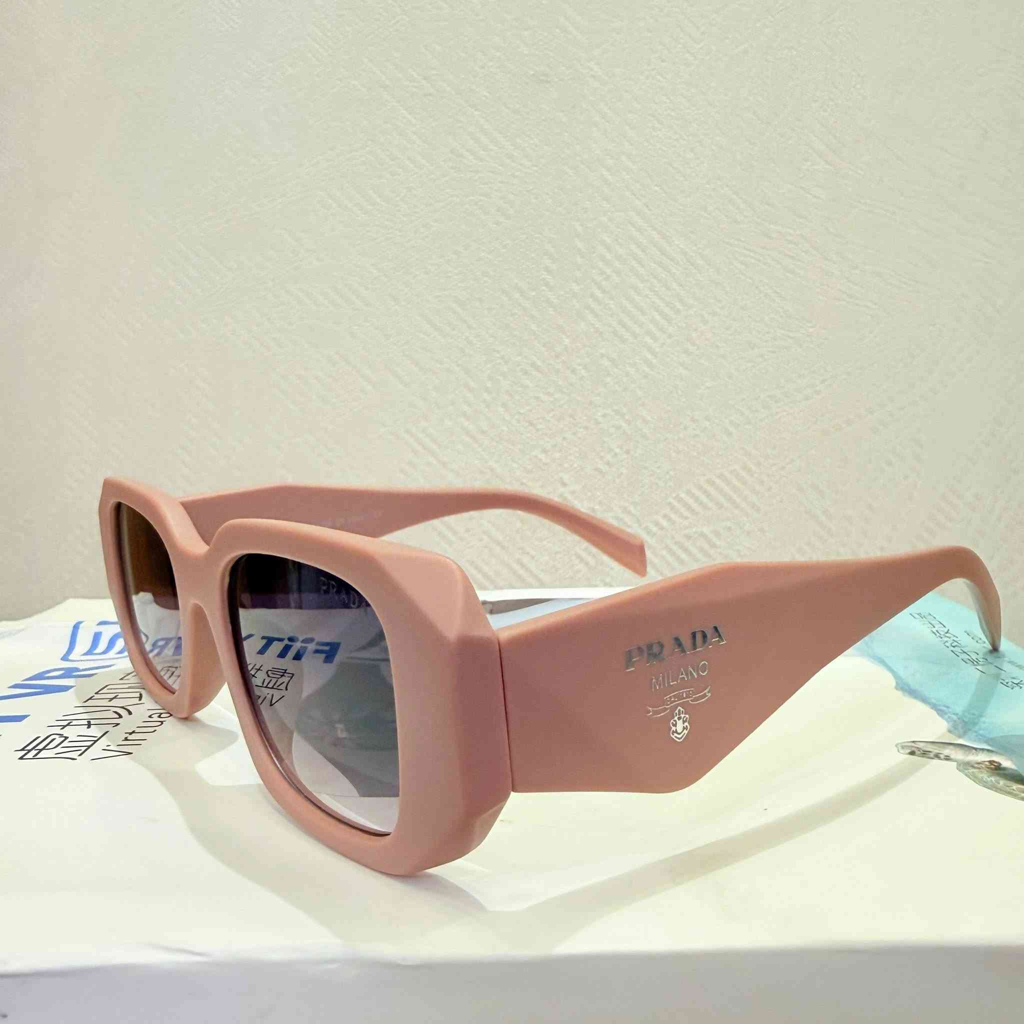 نظارات (PRADA) اصلييي اصليييي شرط وكاله أنطوني  بيه سعر زين وبالعافيه


**إذا كنت صاحب هذا الإعلان وتريد حذفه لأي سبب، رجاءا أرسل رسالة إلى الدعم الفني**