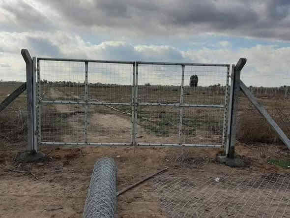 السلام عليكم 
🔻عن عمل ونصب جميع انواع اسيجة الBRC ⁦⛏️⁩
🔻وعن عمل جميع انواع الاسيجة العشبية الجميلة 🍀🍀
🔻سعر المتر من 6الف 💸الى 10الف 💸حسب الطلب وحسب نوع السيم ⁦⚒️⁩
🔻يوجد كادر مختص بالعمل 💪
🔻نعمل في كافة محافظات العراق 🚛⁦🚛
🔻للطلب او الاستفسار قم بمراسلة الصفحه او اتصل على الأرقام 
***********
