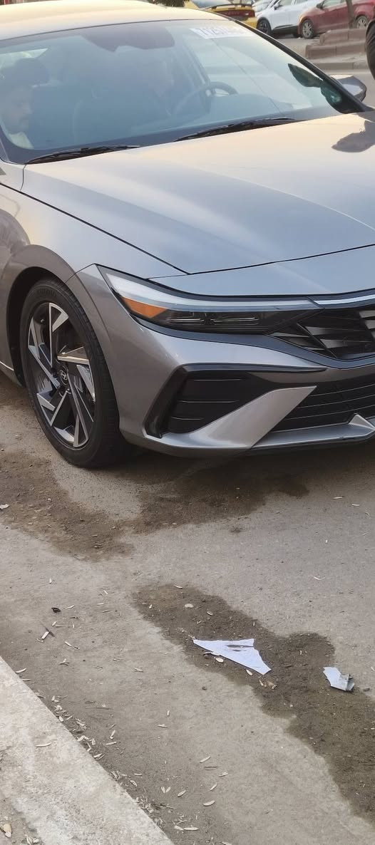 السلام عليكم هونداي النترا 2024 لون. سلفر    دخول جديد  للبيع فقط
سعة المحرك:- 2000دوش بدون دواخل وبدون أي ايرباك
🔘 عداد المشي. 9m
🔘الموديل 2024
🔘 فتحه سقف 
🔘 الون سلفر 
🔘شاشة دجيتل متصلة بلكامل
🔘بصمة تشغيل 
🔘بصمة أبواب
🔘 سايد بريك بصمه 
🔘بصمة صندوق 
🔘تشغيل عن بعد
🔘رادار امامي رادار خلفي وجانبي
🔘مانع تصادم بريك ذكي 
🔘مدخلين شحن واوكس
🔘تبريد بيانو منفصل
🔘دشبول لد بلادي الوان
🔘كاميرا خلفية دوارة
🔘كراسي تدفئة 
🔘مانع تصادم  
🔘حساسات اطارات 
🔘مثبت سرعه Cross
🔘اضوية اماميه LED
🔘نضام ترحيب عند الاقتراب 
🔘مانع انزلاق 
🔘تدفئة بالكشنات
🔘تدفئة ستيرن 
🔘دخول ذكي 
🔘نظام قيادة ذاتية 
🔘انارة اضوية اوتوماتيك
🔘نظام GPS + خرائط 
🔘3 أنظمة قيادة (eco,Nor, sport) 
🔘شاشة اعطال الكترونية 
🔘زر عرض الكاميرا
🔘شحن واير ليس 
. سعر 148  وبيه مجال قليل
سيارة داخلة عله وضعهة              ستفسار*********** العنوان بغداد 
‏
