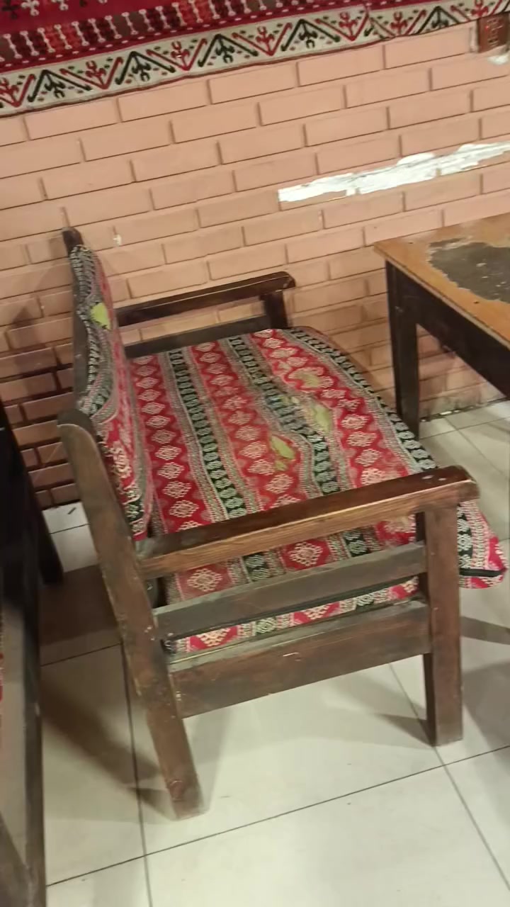 السلام عليكم كرويتات للبيع العداد عشرين تخم سعر التخم ١٠٠ مكاني بغداد المحمودية
***********
