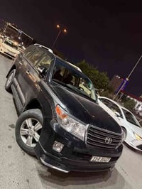 لاندكروز 2014 اصل تكمه وسنويه   بريم اصل فول داخل قرميدي   رقم بغداد ا...