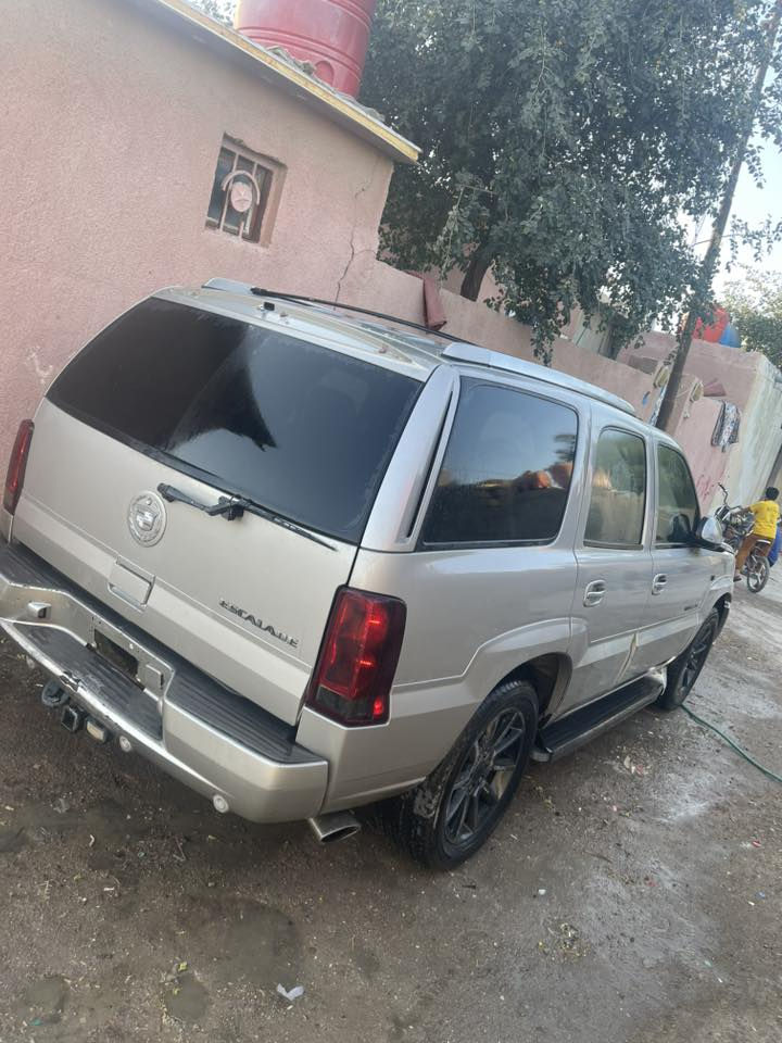 كديلاك

مديل 2004 

السعر 55

بدي مكفول 

محرك بي صوت تشتغل وتمشي السياره 

عوزها شوي ترتيبات 

مكفوله سرقة 

مكاني بصرة 

***********
