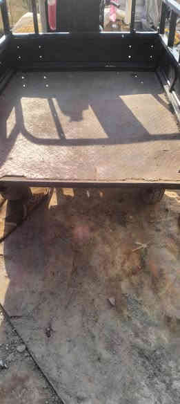 للبيع ادوات مكفوله 425 وبيها مجال مكاني بصره كرمت علي السده العاليه
