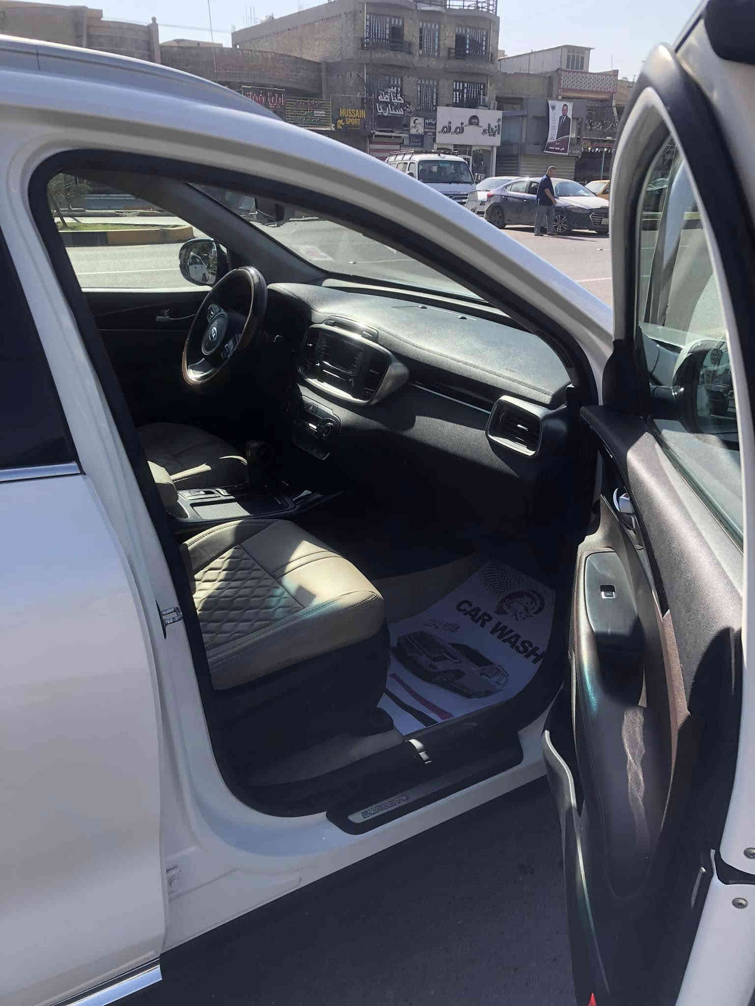 كيا سورنتو خليجي 
رقم بغداد 
موديل ٢٠١٦
لون ابيض
٦ سلندر
 ٧ راكب 
فول عدا بانوراما 
الجنطة الخلفية كهرباء 
مري شفط 
نظام ترحيب عند الاقتراب 
هند بريك بصمة 
اوتو هولد توقف ذاتي 
فووووور ويل 4:4
مانع انزلاق وانحدار 
زراك لايت بلدعامية 
بردات خلفية اصلية 
كشنات ٢ كهرباء 
كشنات تدفئة وتبريد 
نظام ايكو 
حساس امامي وخلفي 
مري شفط مع القفل 
تحكم استيرن
بردات خلفية 
تبريد ٣ قطع 
اضواء ترحيب بليدات 
علامة سورنتو بلدوسة 
لد امامي وخلفي 
اشاير بلمري 
يدات نيكل اصلي 
ويل اكروم ١٩
ماشية 85 الف كيلو 
السعر  217
رقم  الهاتف / ***********
