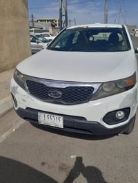 سورنتو ٢٠١١ • محرك ٤ سلندر • رقم ديالى