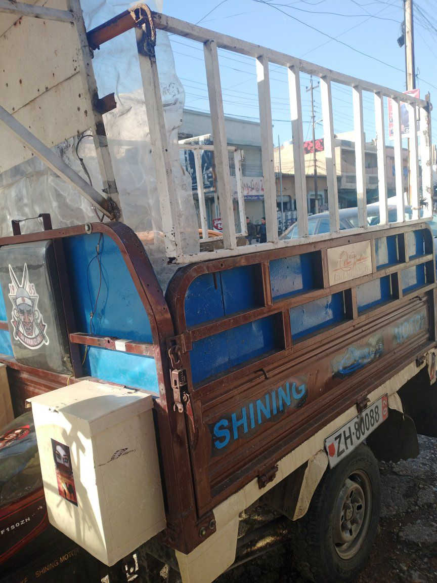 سلام وعليكم
ستوته موديل 2018
المحرك 2023
شاصي شرط
منفيس بيها 
فقط يعوزها باتري نضيفه حيل شغل وطلع بوجهك
سعرها مليون 200 
***********
