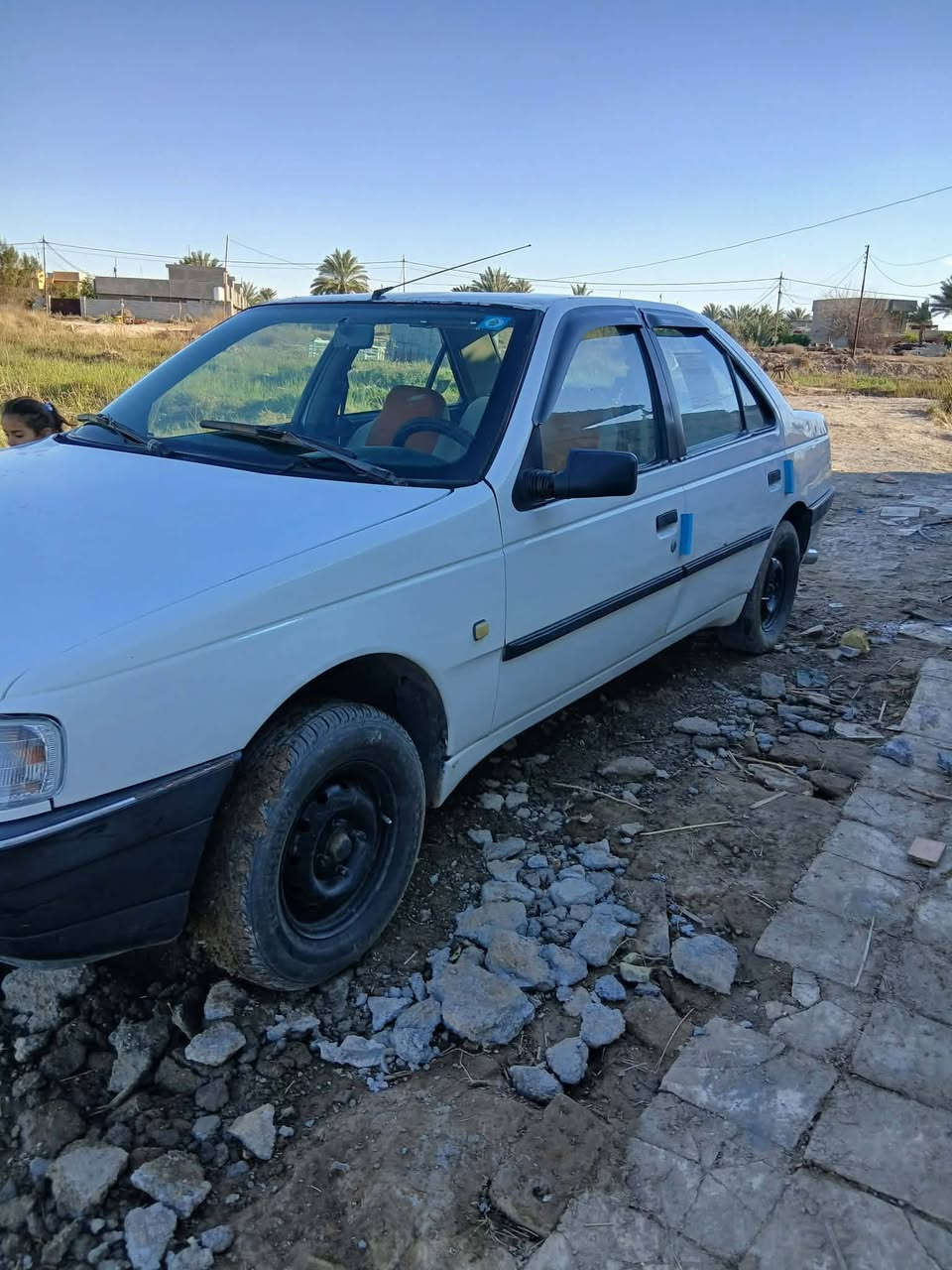 السلام عليكم سياره باسمي بلاديه جير ومكينه خير من الله مكفولات سياره 2010 سنويه لل 2030 سياره رقم انجليزي باسمي صفر غرامات مكان سياره ديالى خان بني سعد السياره كلها بلاديه رقم الهاتف ***********
