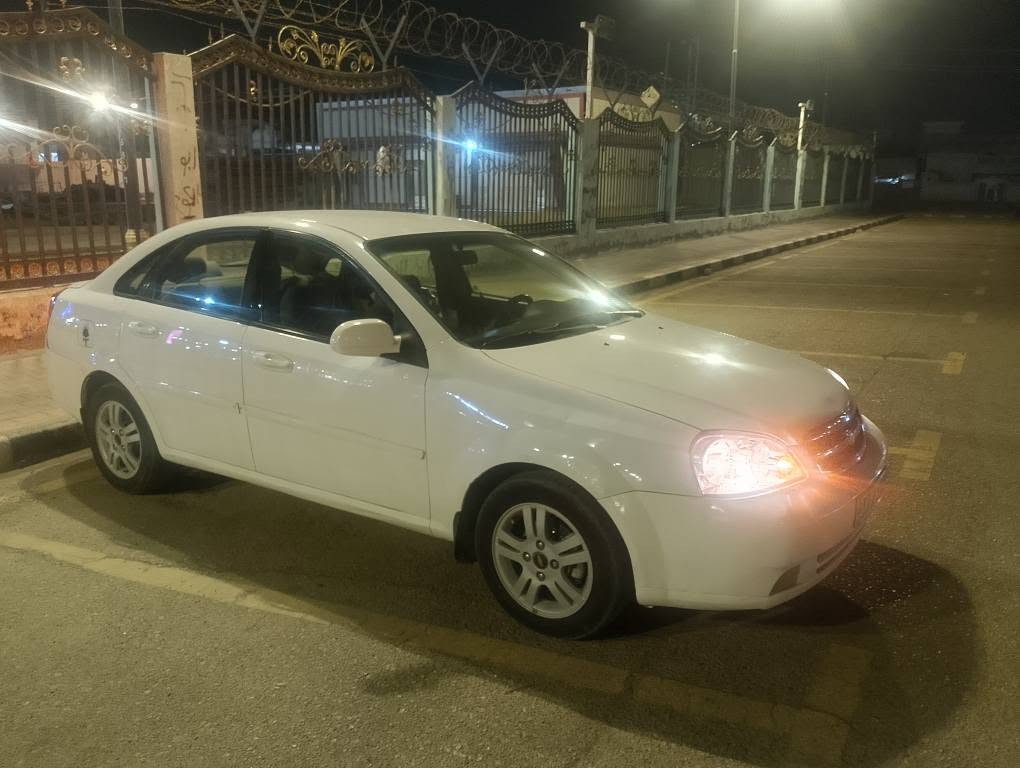اوبتره مديل 11 خليجي محرك 1600 السياره جاهزه من كلشي محرك كير تبريد بيها طخه بدوسه السعر 67 ورقه رقم ميسان تحويل ثاني يوم سنويه جديده  الشراي يتصل *********** عمارة, ميسان
