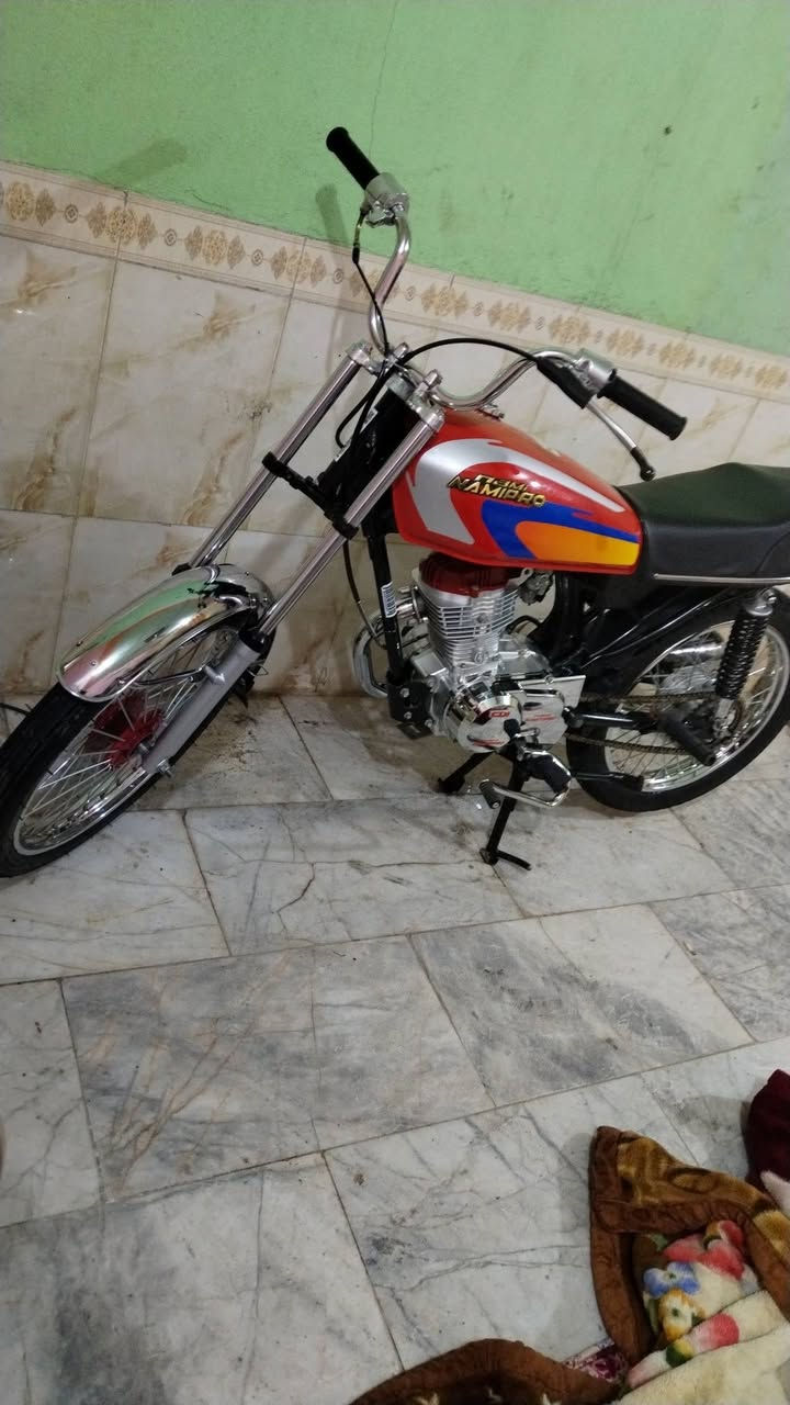 سلام عليكم نامه كلك  تعميره كله جديد المحرك تيربو شلعه ومعدل فول الدرجه بل جيس كله اصلي السعر 675 وبيه مجال العنون ناصريه مركز الرقم ***********
