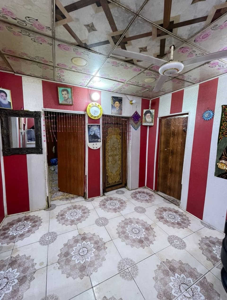 دار للبيع طابو صرف مساحه  97متر حي الحسين الشعله طابقين ثاني بيت ع شارع السعر 85 مليون  الاستفسار ***********
