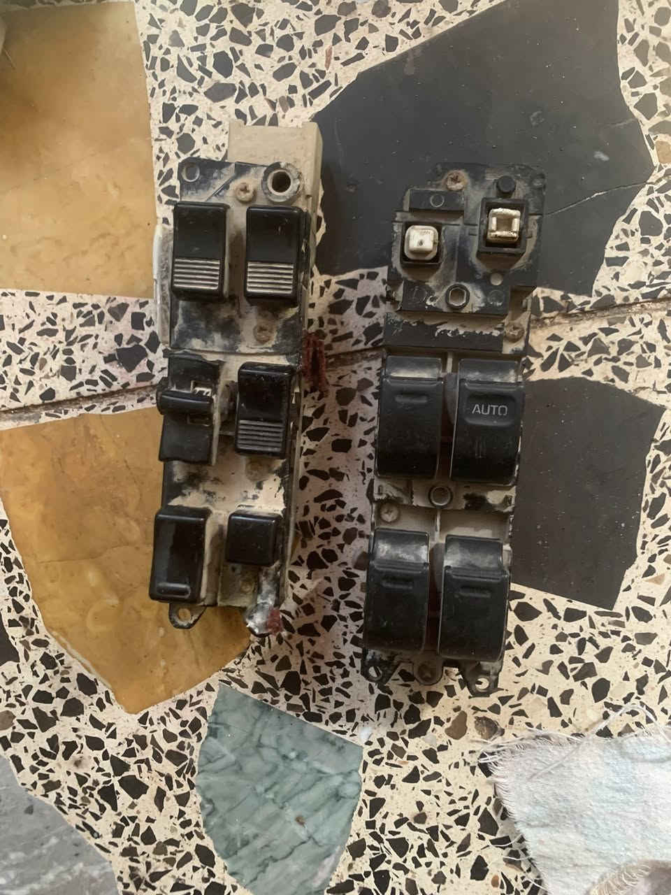 سلام عليكم غراض سوبر 85 انضاف مكاني بغداد ***********
