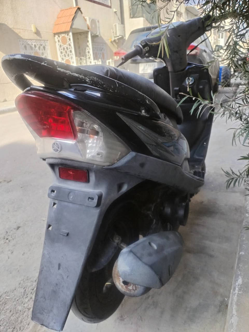 السلام عليكم ماكس عدله 120 كفرات اصليه كهربائيات كلها شغاله ب450 وبيها مجال ***********
