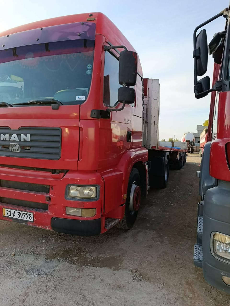 السلام عليكم مان للبيع 2001 حجم المحرك 410 اوتوماتيك رقم سليمانيه الثانويه 2031 راسه عربانه 13 60 رقم الهاتف ***********
