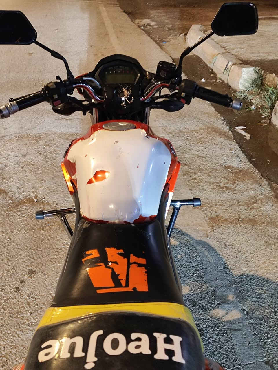 سلام عليكم 
هوجي بطح للبيع او مراوس كلشي يرهم 
موديل 2018
اوراق ضايعه مكمرك 
نضافه خير من الله بعده ع بلاد 
محرك نعومتها فول ونشاط 
كهربائيات كله شغاله بي شاشه تعد غلط 
السعر 1200وبي مجال 
عنوان رأوه 
الاستفسار ***********
