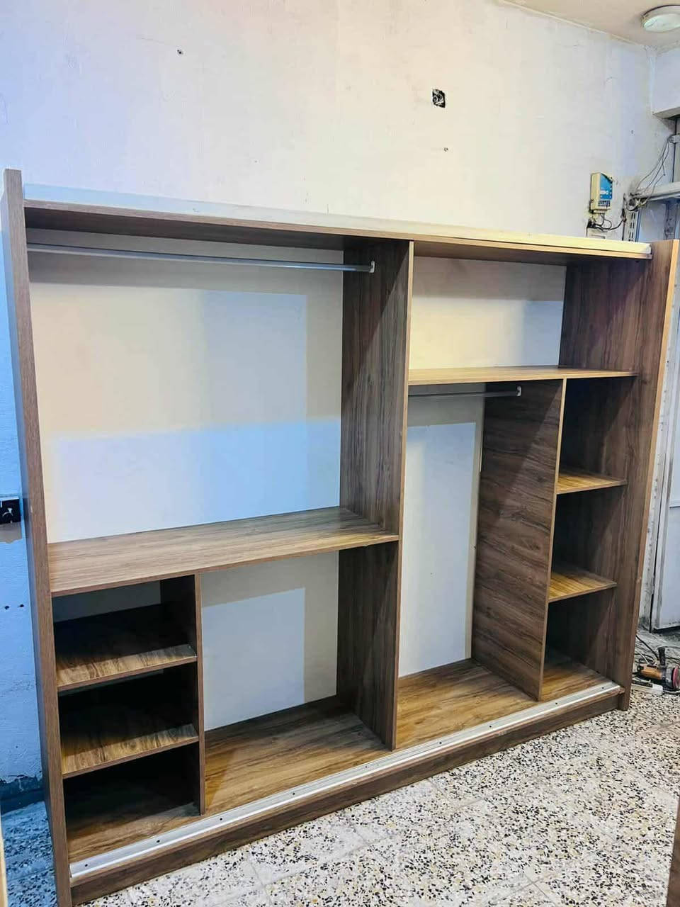 غرفه تركي عنوان بغداد نضافه 100/80توصيل مجاني داخل بغداد.. ومحافضات بكروا  ال شراي يتفضل وتساب ***********
