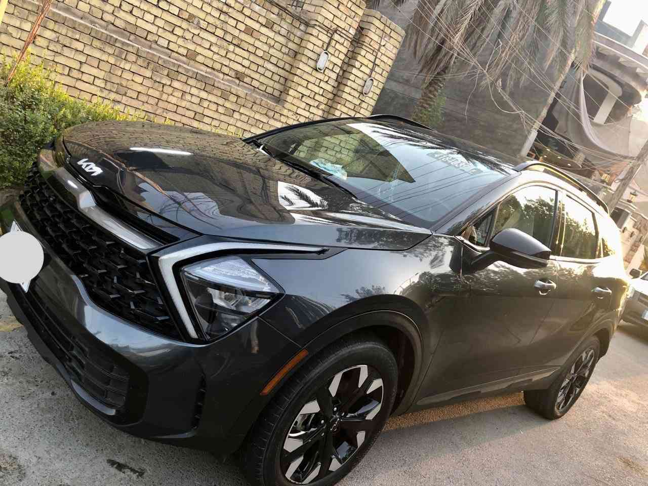 سبورتج 2023 xlin فول عدا الفتحة ماشية 41 ميل حادث فقط جاملغ مبدل نفس اللون
رقم بغداد انكليزي 
مكان السيارة الكرخ حي العدل
***********
