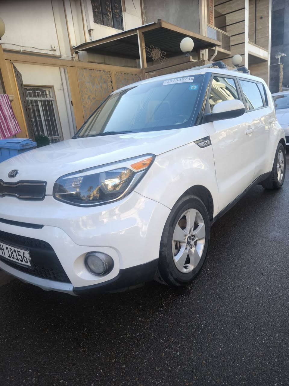 كيا صول 2019  رقم بغداد وارد امريكي ماشية 74,000 حقيقي
السيارة بيها 
مانع انزلاق
 تحكمات ستيرن 
كاميرا خلفية
مثبت سرعة 
تحتوي منظومة غاز يعني كلش اقتصادية
بيها صبغ دعاميات فقط وتكحيل بسيط 
السيارة حادث امريكا موضح بل صور كذلك رقم الشاصي موجود
بيها بل عراق تبديل باب خلف السائق وايرباك طاك عدا مال ستيرن 
السعر 122 ورقة وبيها مجال 
***********
***********
