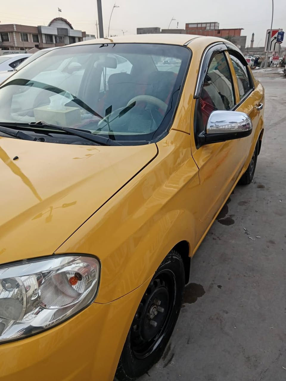 سلام عليكم البيع سياره افيو 
موديل 2011 خليجي
محرك 1400 مفتوح 
رقم  واسط دولي بسمي تحويل مباشر
حادثها مبدل بنيد 
نقصها تبريد وصدر 60 بل ميه 
مكانها بغداد العبيدي 
سعرها 53 وبيها مجال 
رقم الهاتف *********** متوفر اتصال  وتساب
