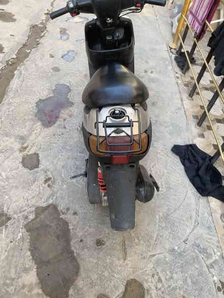 سلام عليكم دراجه اللبيع محرك حلو مكينه ناعمه شلعه معدل حلوه دراجه عارضه 150 وبيه مجال ‭٠٧٧١ ٩٦٦ ٠٧١٦‬
