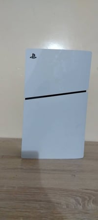 بلي 5سلم جديد مستخدم شهر واحد الي حاب يتواصل عل رقم  07779757523واتساب...