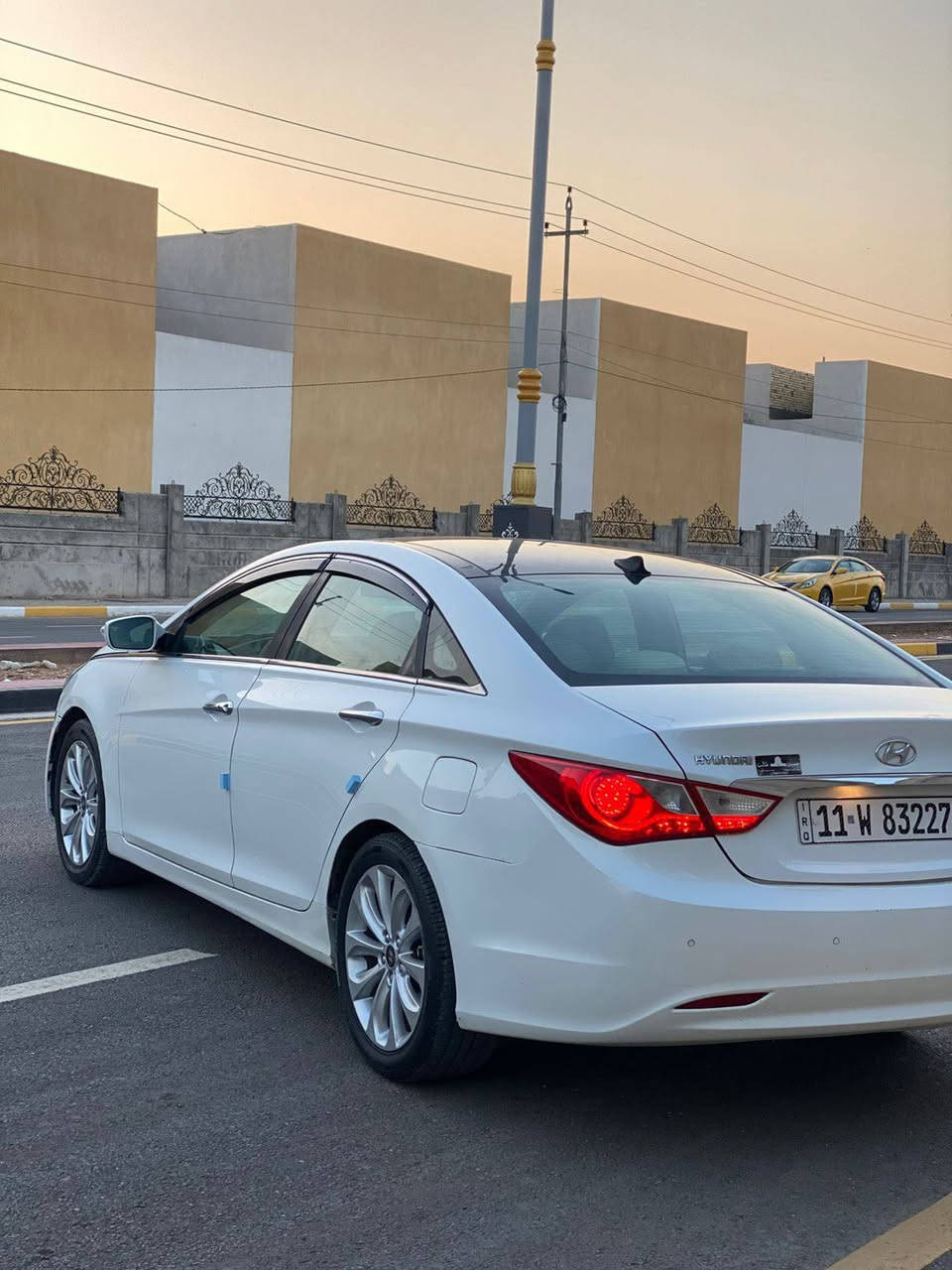 سلام عليكم للبيع هونداي سوناتا 

موديل 2011خليجي رقم بغداد دولي
سياره فول مواصفات خنك بنورام 

بصمه ابواب اشاير مري مري شفط 

تبريد قطعتين كشن كهربائي عدد2

كشنات جلد كشنات خزن ميموري

جام أوتو لد خلفي LD  مكينه 2400
تبريد بيانو ويل 18  

مكينه وكير مامفتوحات من شركه 

سياره جاهز من كير من مكينه من 

تخم تأير من تبريد من تدفئ من كهربائي كله شغاله 

سياره بيه صبغ قطعتين وهلال فقط ولباقي كفاله عام بدون ضربة

سعر 123وبيه مجال للشراي 

مكان السياره —كربلاء

للاستفسار الاتصال على الرقم على 
***********
