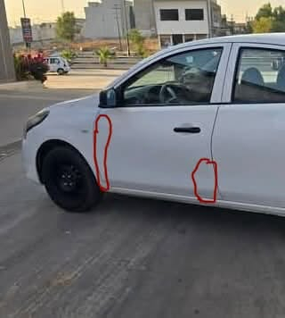 للبيع فقط مستعجل ❗️

صني هندي موديل 2019 ماشية 109 km

محرك ٤سلندر كير اوتوماتيك شرط المحرك والكير 

رقم اربيل دولي السياره بأسمي شرط التحويل 

🚫 بدون حادث ...صبغ على كد شبرين بل باب كما موضح بل صوره ⬇️

تبريد ثلللج ❄️❄️سيارة جاهزه من كل النواحي 

السعر 100$ وبيها مجال بسيط جدا 🈯️

مكان السياره موصل الايسر 

للتواصل♻️***********
