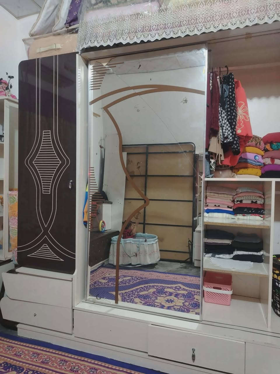غرفه تركي نظيفه السعر 500 وبيها مجال المكان زبير
@إشارة


**إذا كنت صاحب هذا الإعلان وتريد حذفه لأي سبب، رجاءا أرسل رسالة إلى الدعم الفني**