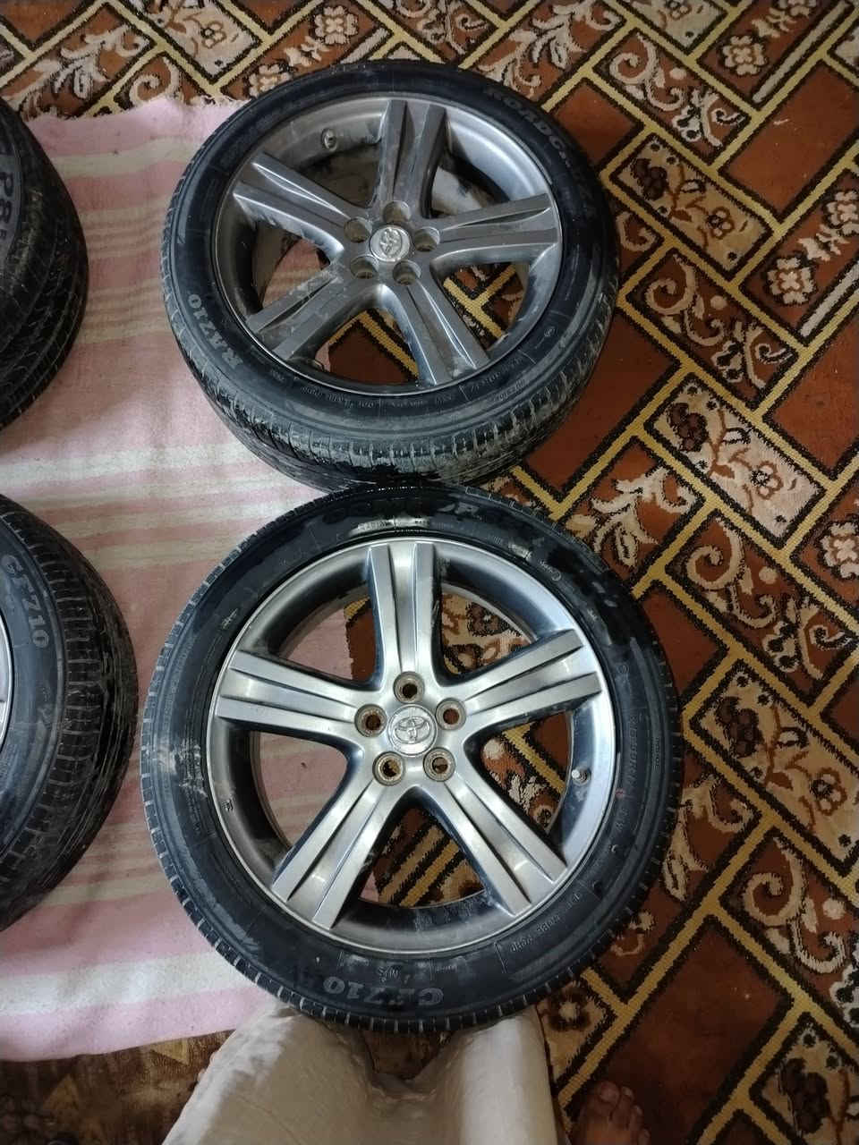 سلام عليكم البيع تخم ويل كب حجم 17 مال كورله اس السعر 300 ***********
