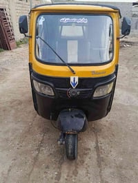 تكتك 2018/3محرك 23اوراق أصولي الترقيم السعر 3/250وبيها مجال للشراي0773...