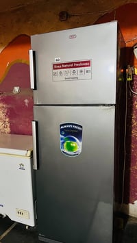 ثلاجه • LG • جديدة