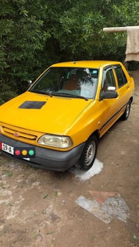 مديل 18 سنويه جديده مصفره تبريد شغال كير محرك ما بيهن شي سياره نضيفه ا...