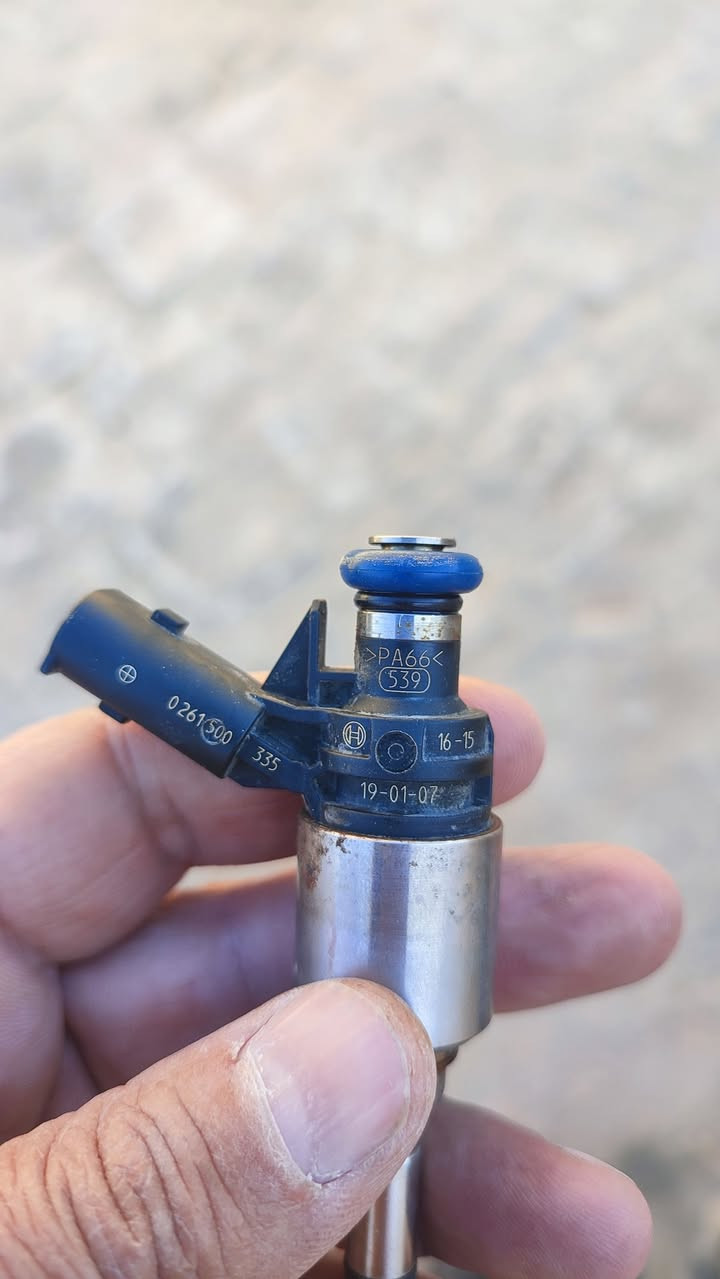 السلام عليكم 3 نوزلات جي دي اي محرك الفين شرط الشغل


**إذا كنت صاحب هذا الإعلان وتريد حذفه لأي سبب، رجاءا أرسل رسالة إلى الدعم الفني**